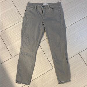 Women's Curvy Skinny Crop LOFT Gray Jeans. Size 4/27.